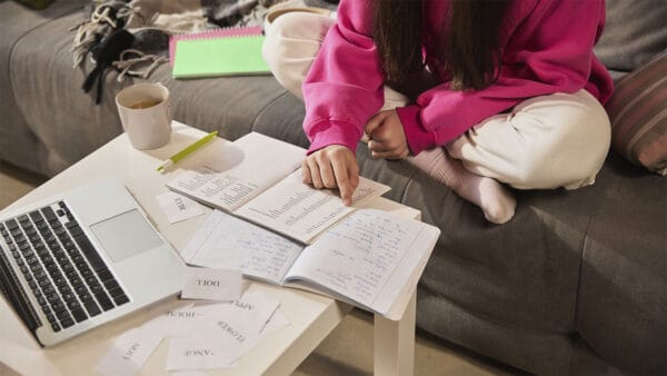 Cómo aprender inglés desde cero en Perú [Guía 2025]